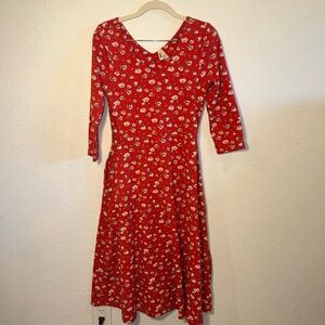 Pact Organic Cotton Red Floral Print V-Neck 3/4 Sleeve MIDI Dress Fit-n-Flare M